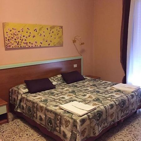 Hotel San Donnino Fidenza Zewnętrze zdjęcie