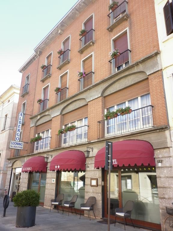 Hotel San Donnino Fidenza Zewnętrze zdjęcie